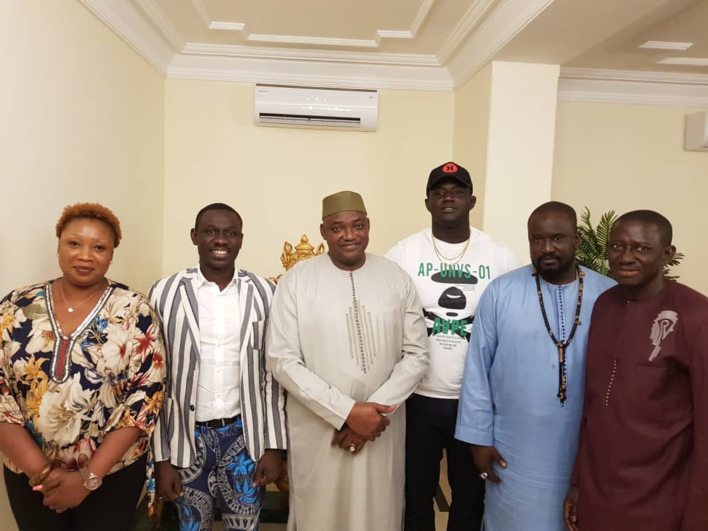 WhatsApp-Image-2019-02-18-at-01.22.15 Gambie : Pape Diouf et Balla Gaye 2 reçus par Adama Barrow (05 Photos)